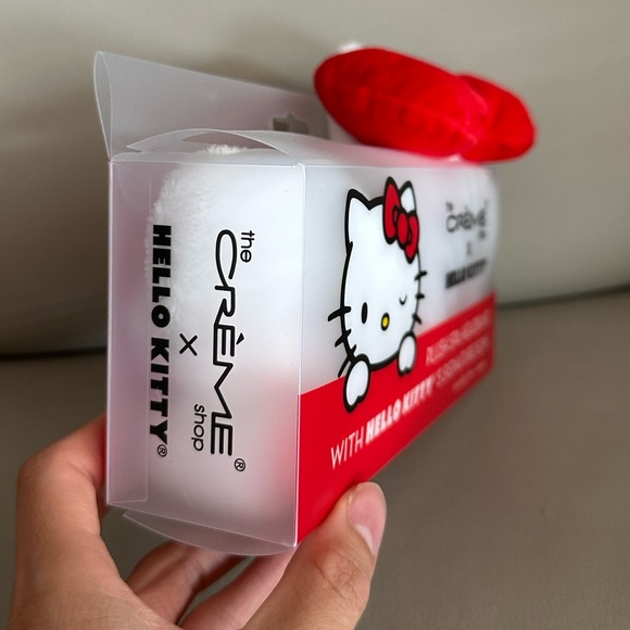 Hello Kitty Plush Spa Red Bow Headband - Picture 3 of 4